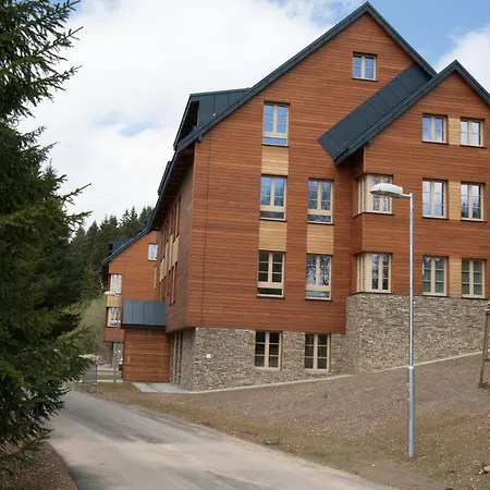 Apartament J4