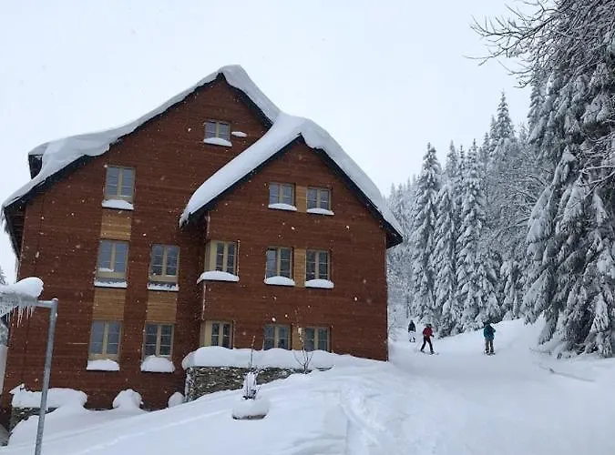 J4 Lägenhet